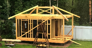 Сарай из бруса 100х100 в Старом Осколе - строительство под ключ | Строй-Срк от 41948 руб.